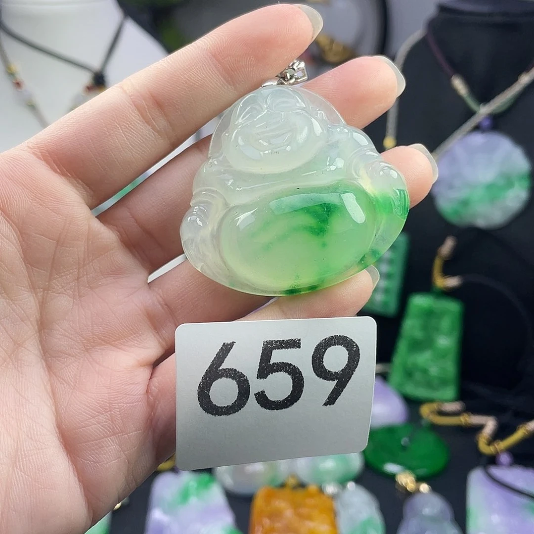 翡翠未镶嵌吊坠(赠链)