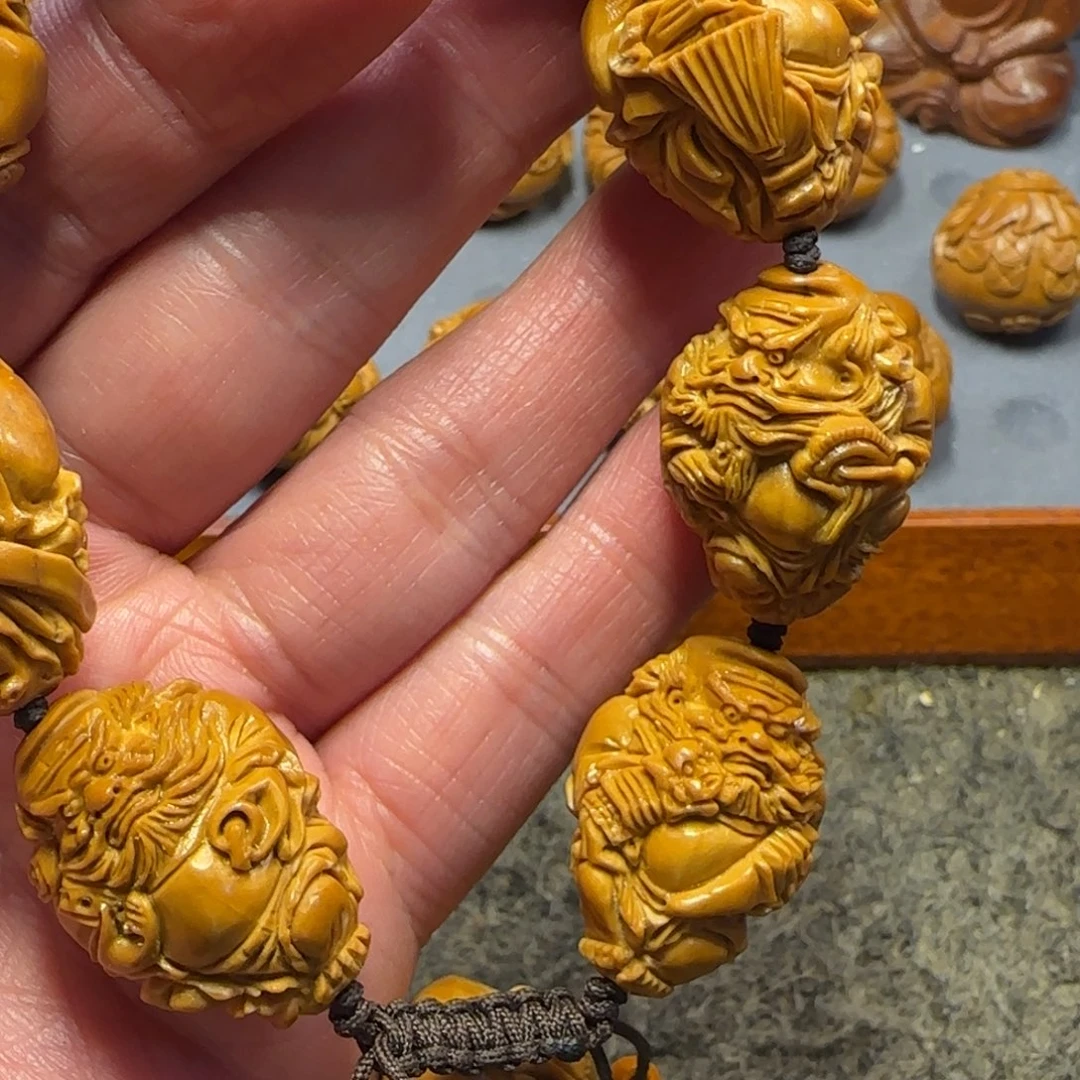 橄榄核吊坠钟馗呀呀