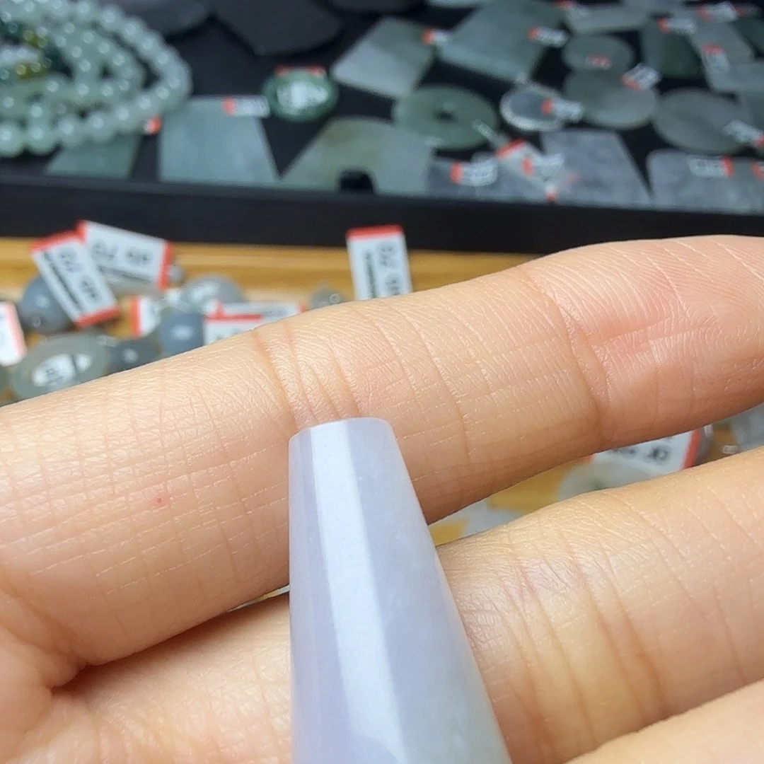 翡翠未镶嵌颈饰天然缅甸翡翠A货