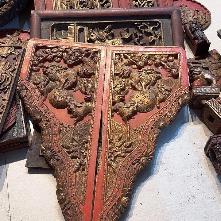 画***具香榧木老木雕的艺术风格