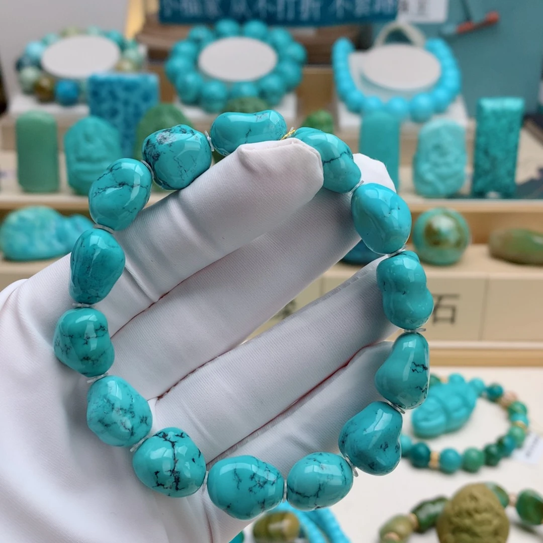 绿松石未镶嵌挂件