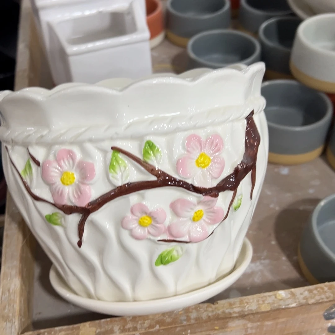 有孔陶瓷花盆，满10米包邮发货