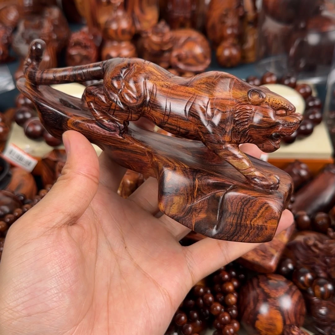 黄花梨/降香黄檀把件