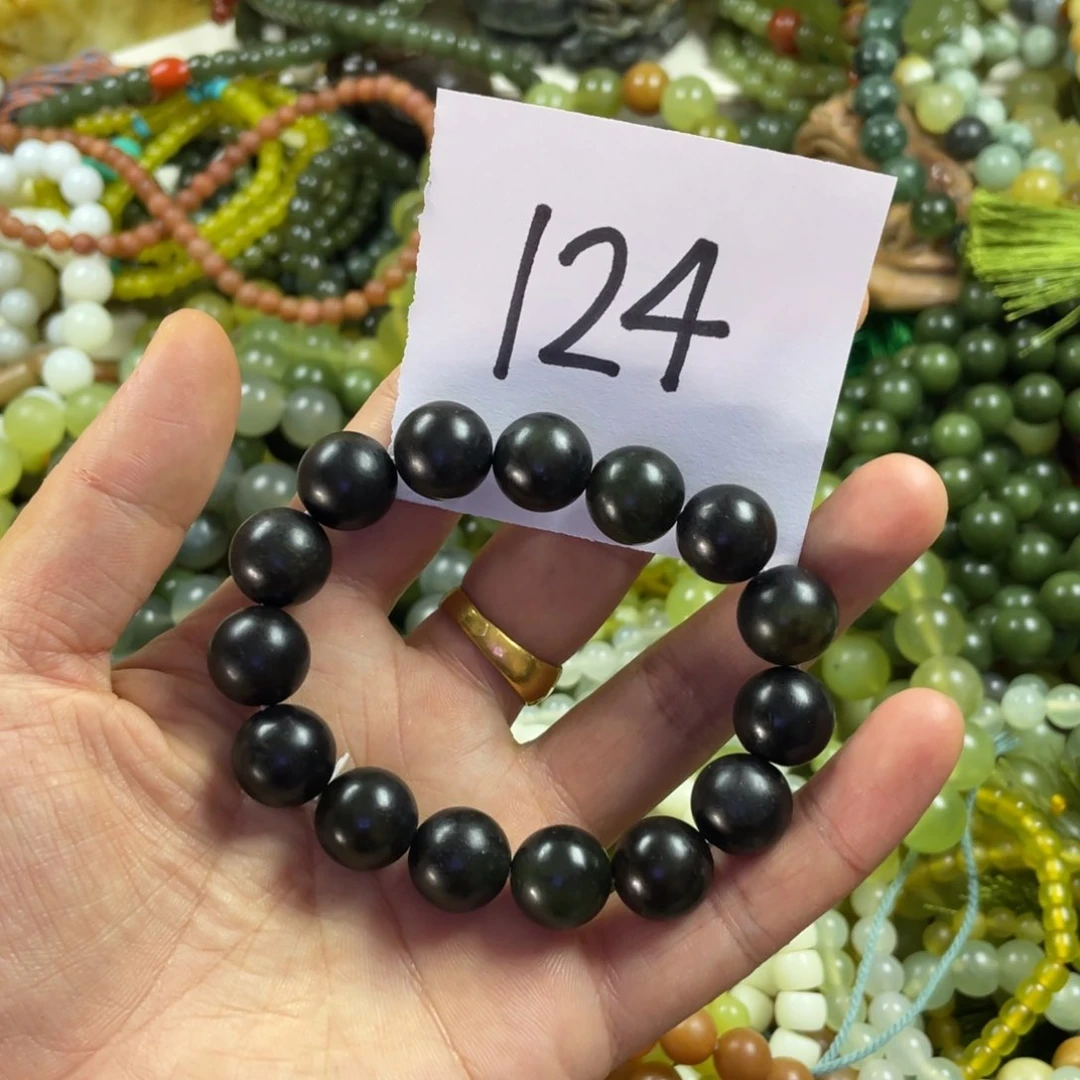 未镶嵌蛇纹石玉手链