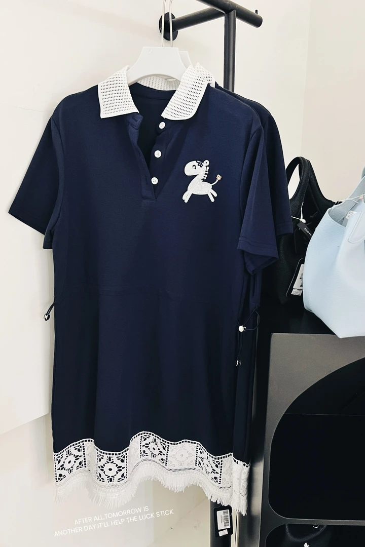 【Q-xyy服饰】小马上衣 2505290046