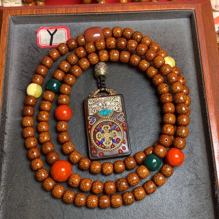 星月菩提吊坠菩提