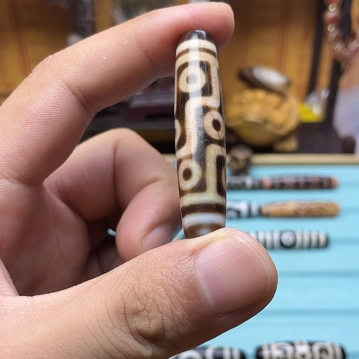 杜***微玛瑙/玉髓颈饰未镶嵌