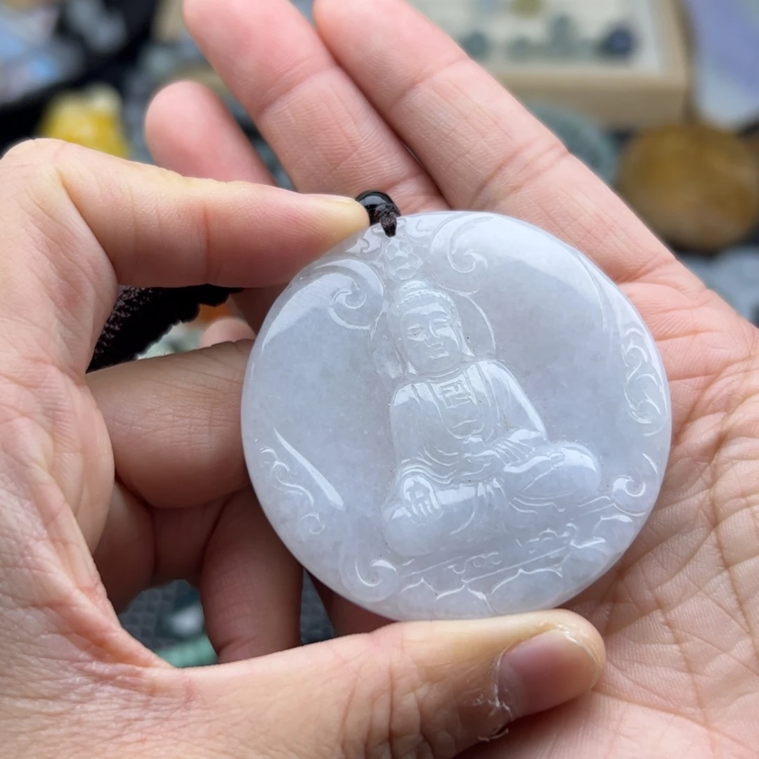 颈饰未镶嵌翡翠大日如来