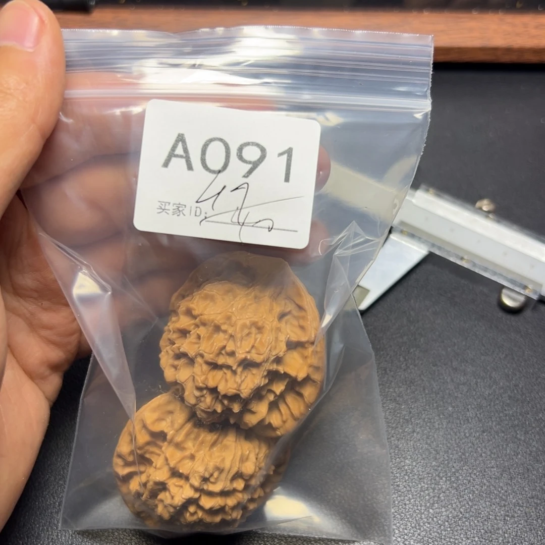 倚***～把件核桃哈哈哈哈