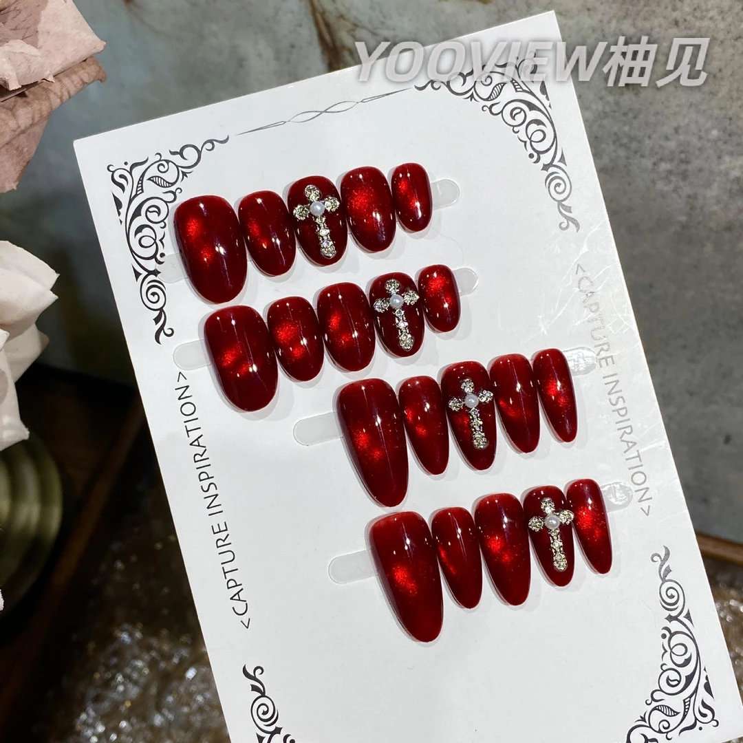 高级感穿戴甲红色奥勉美甲纯手工新年红宝石猫眼玻璃珠十字架甲片