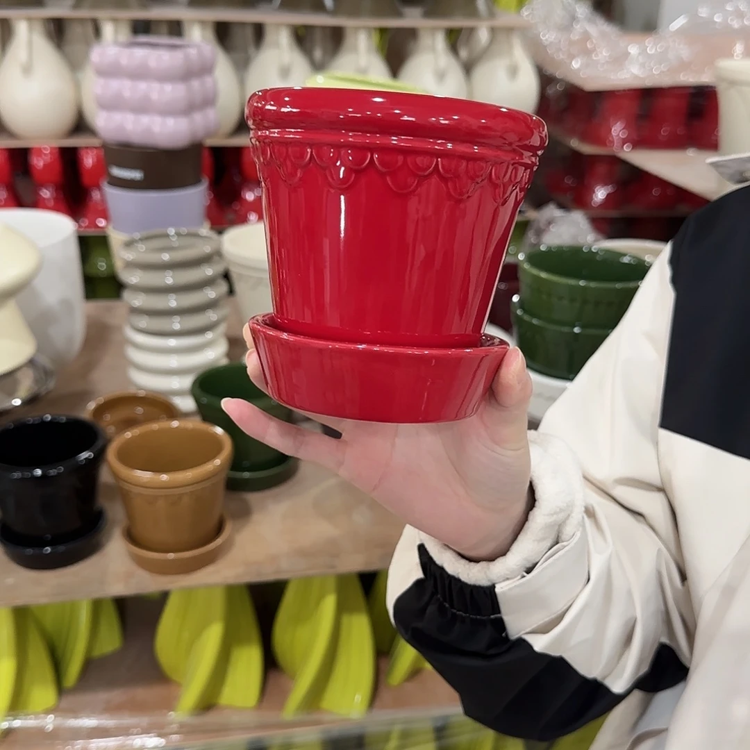 b4红色带托花盆花盆花盆