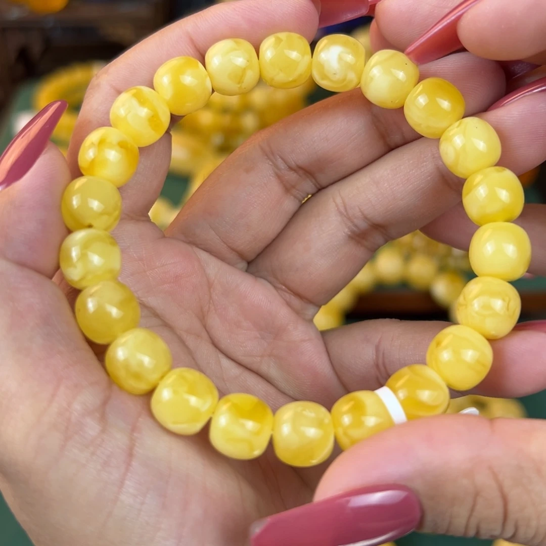 未镶嵌琥珀珠宝奇石