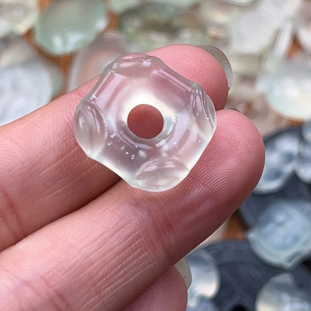 蛇纹石玉未镶嵌其他佟*楠