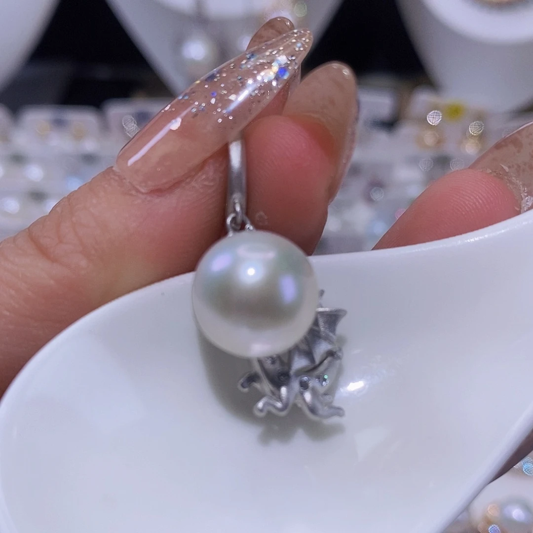 淡水珍珠颈饰合金