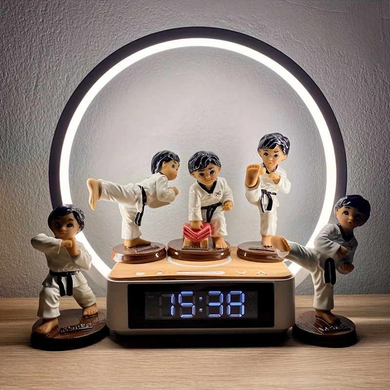 跆拳道树脂摆件儿童创意礼品道馆纪念品儿童节礼物公仔套装工艺品