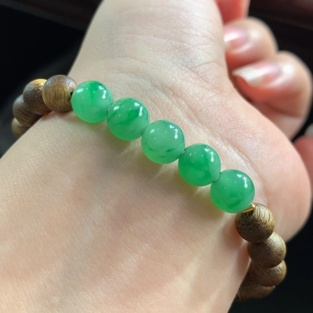 翡翠未镶嵌手链翡翠冰胶底甜阳绿卡8+