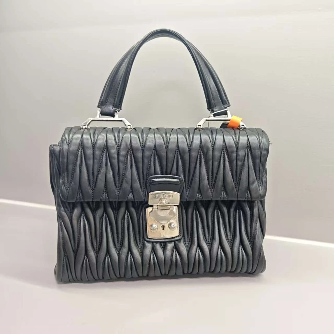 95新 MIU MIU/缪缪 哈蜜精选/单肩包/无工价/包展/021921