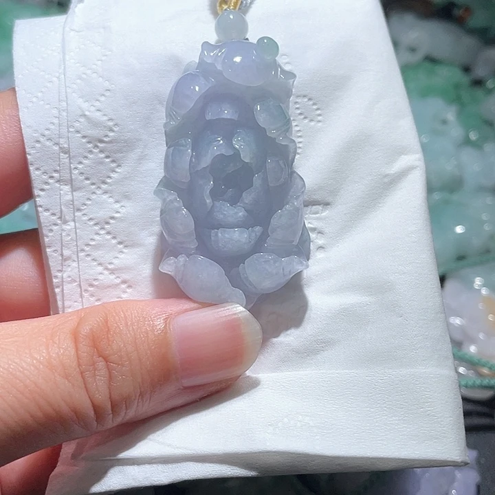 颈饰未镶嵌翡翠天