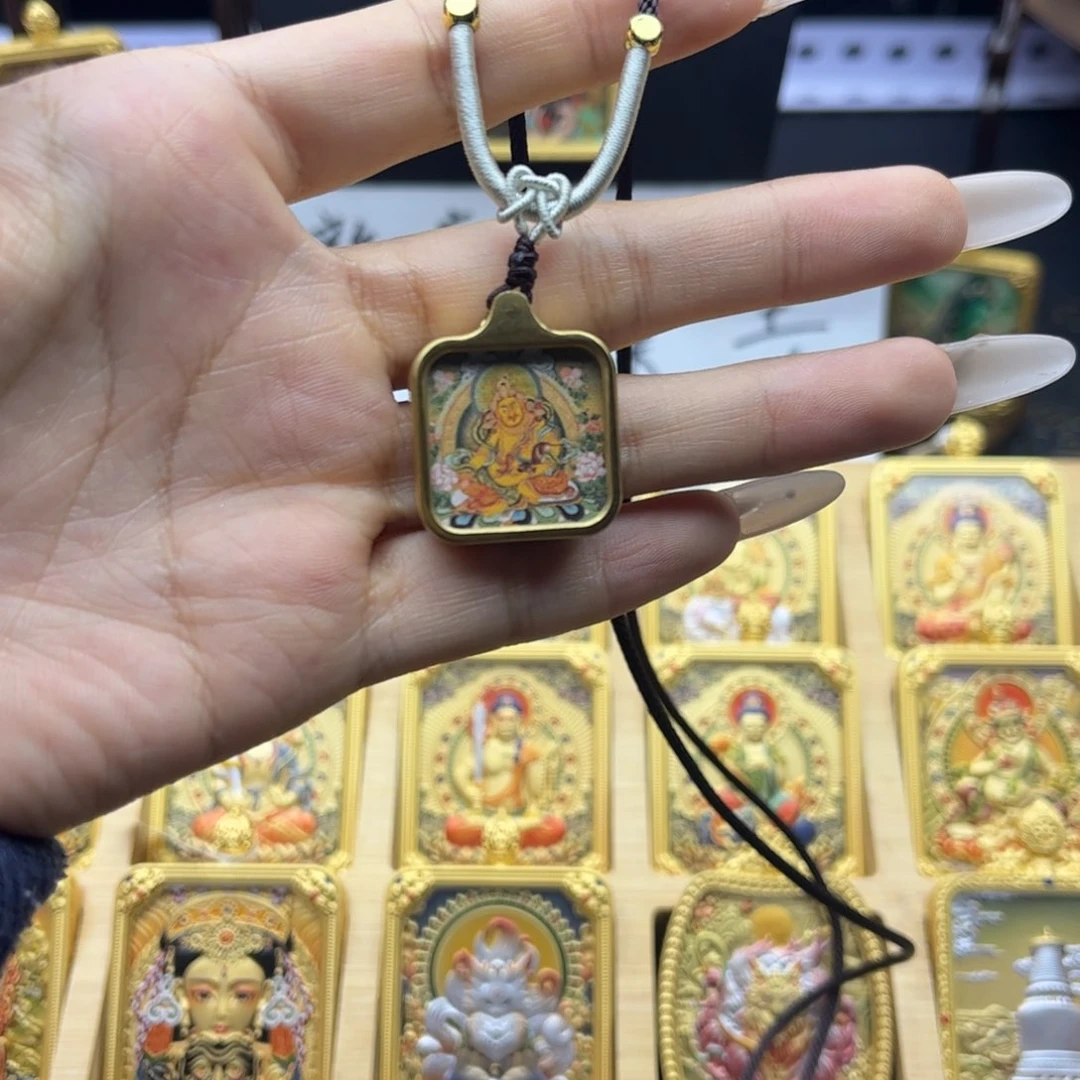 吊坠小**儿唐卡定制一步到位