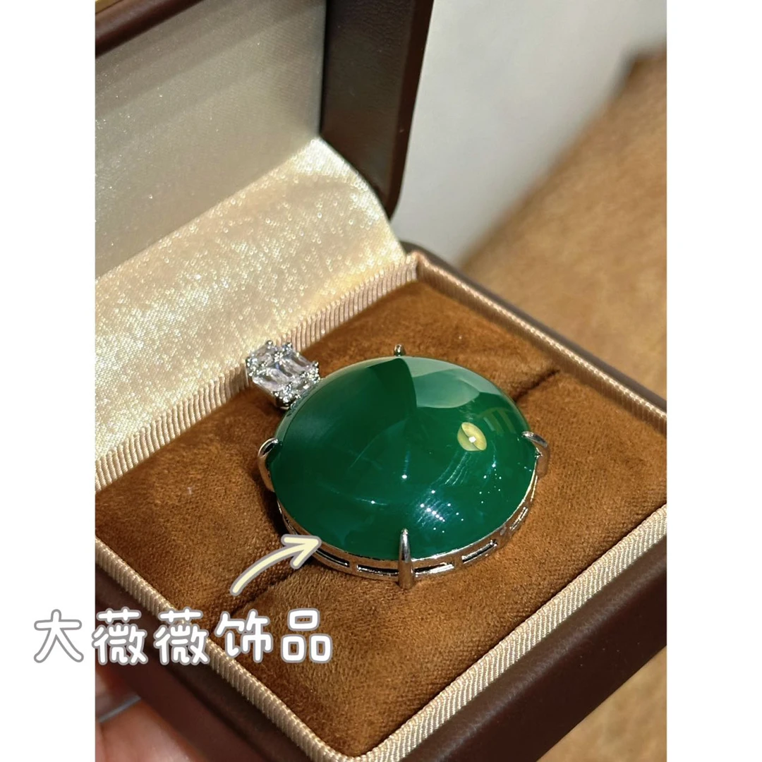 铜合金吊坠 高级感绿色鸽子蛋吊坠-4843