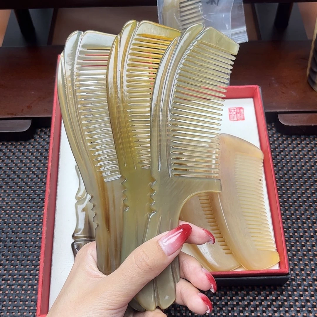 手工制作纯牛角梳子