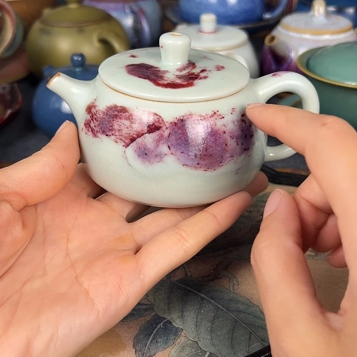 微瑕单壶茶具一件