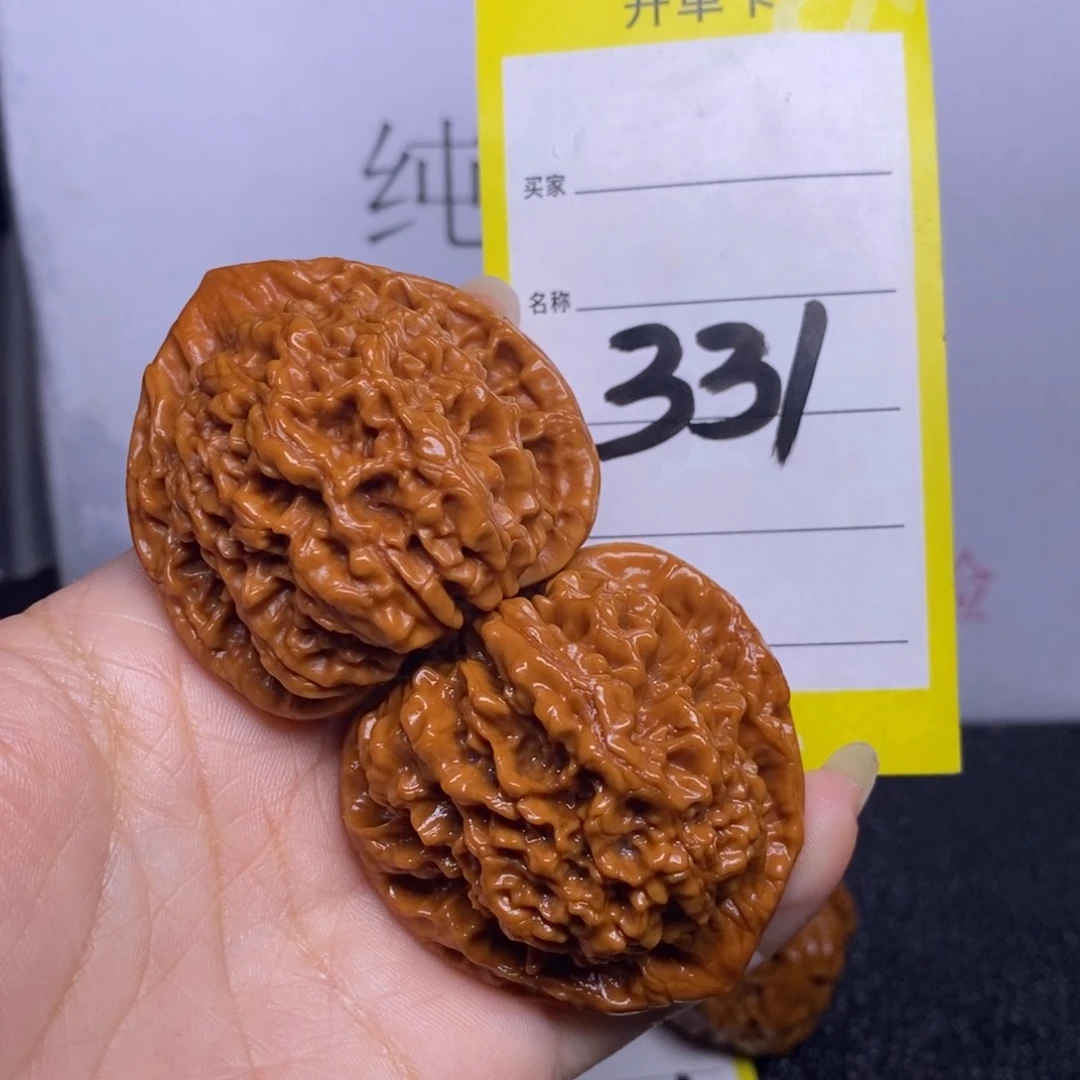 文玩核桃把件331/45官帽