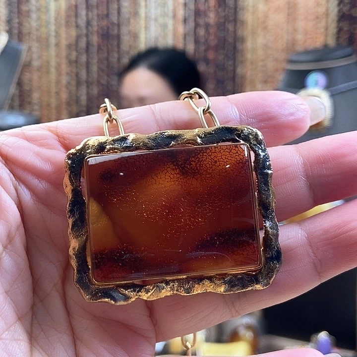 琥珀颈饰银S925镶嵌吊坠