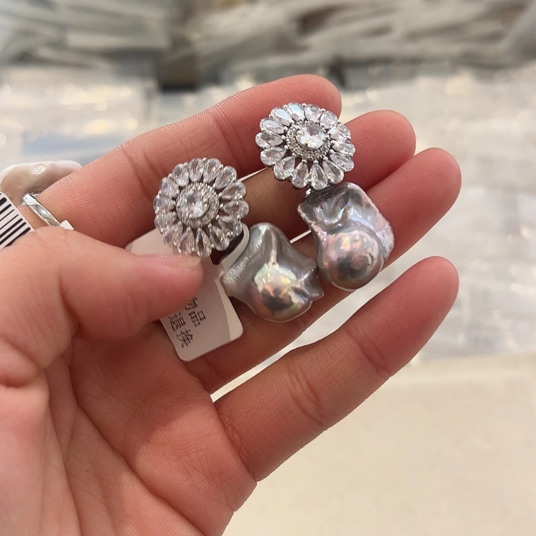 淡水珍珠耳饰合金