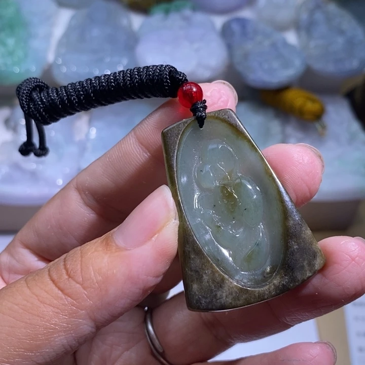 【闪购商品】颈饰未镶嵌翡翠花