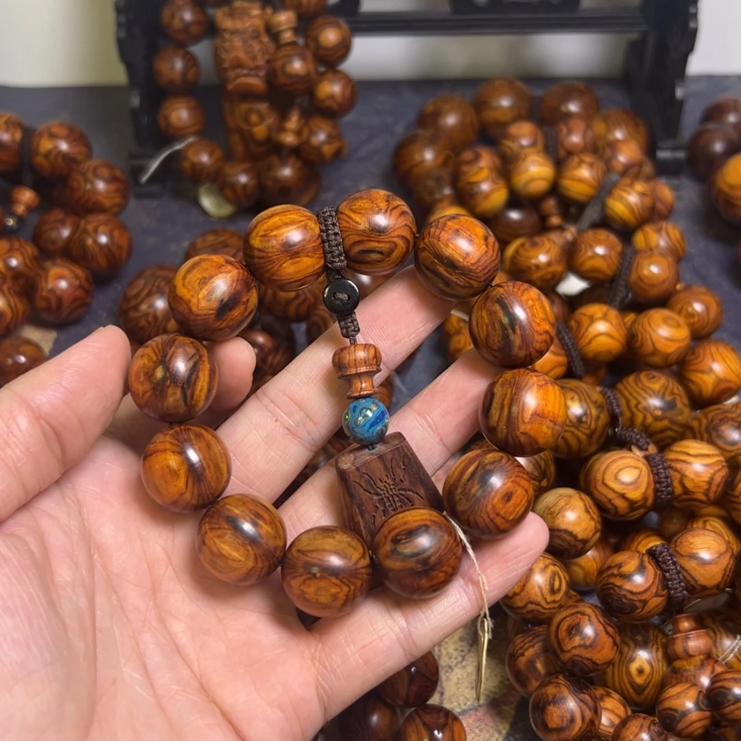 乌***王手串/手链黄花梨/降香黄檀