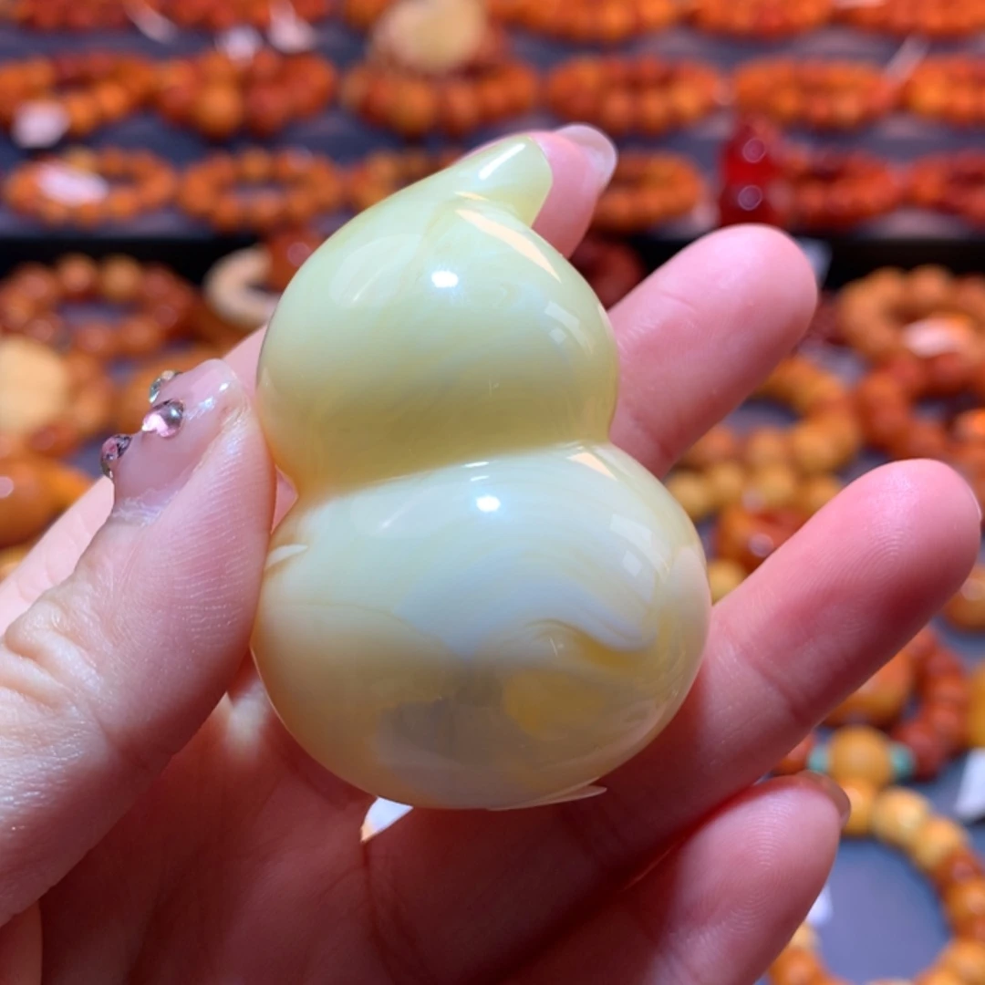 【闪购商品】未镶嵌吊坠(不含链)蜜蜡