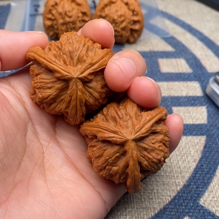 吊坠文玩核桃0***-三棱