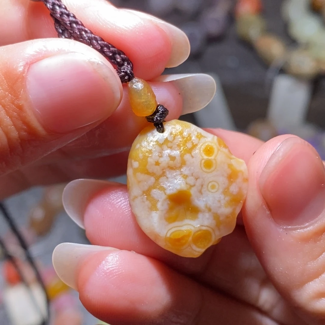 玛瑙/玉髓未镶嵌珠宝半成品