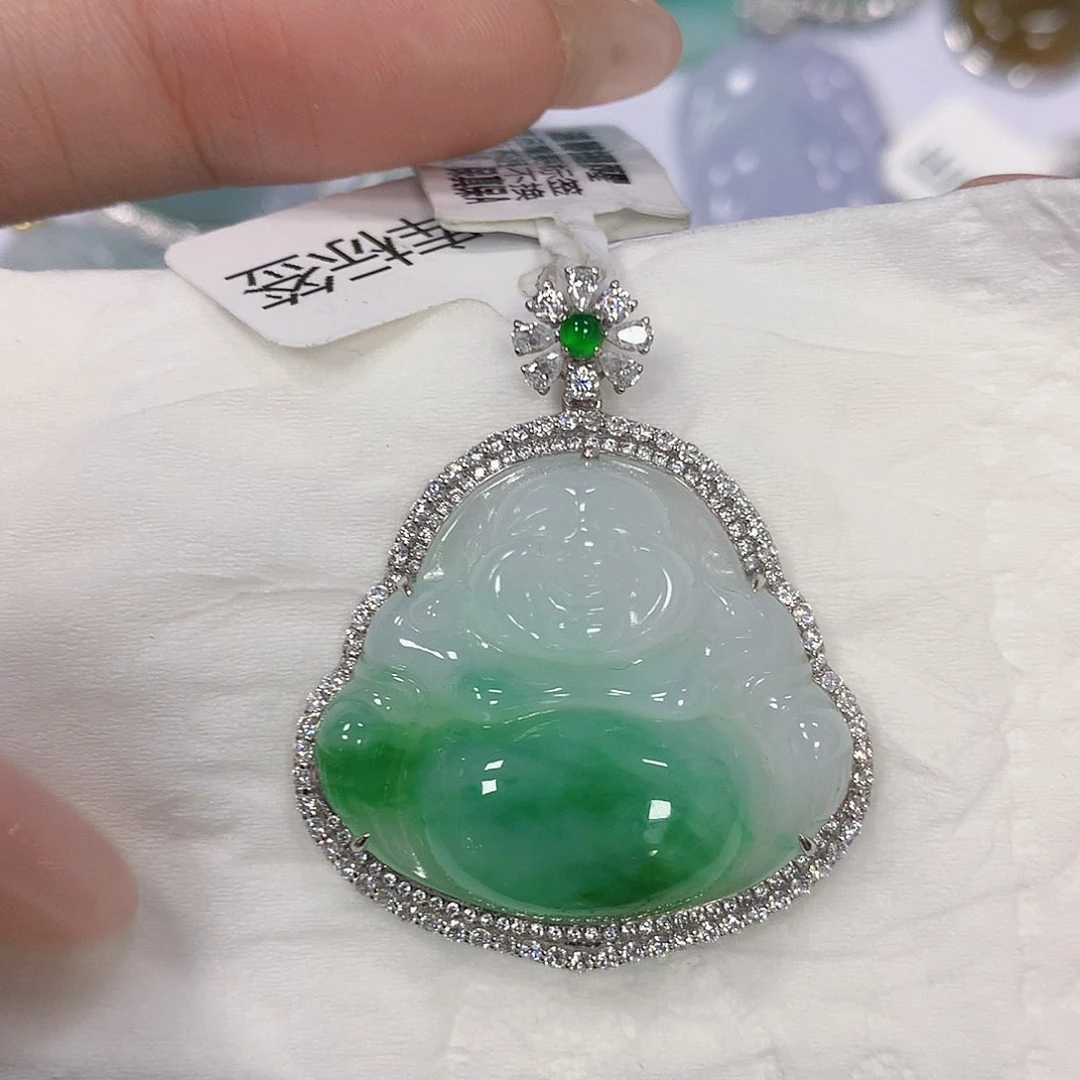 颈饰18K金镶嵌翡翠天然缅甸a货翡翠百元以上九米证书费自理