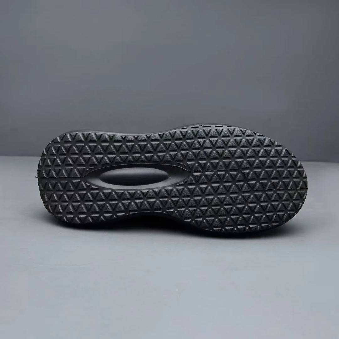 601-699男士时尚休闲鞋，图片无实物.自己拍不发，上选编码下选尺码