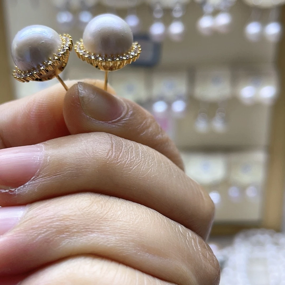 银S925镶嵌淡水珍珠耳饰