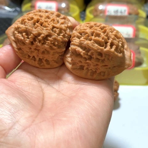 吊坠文玩核桃H**黑全品水龙