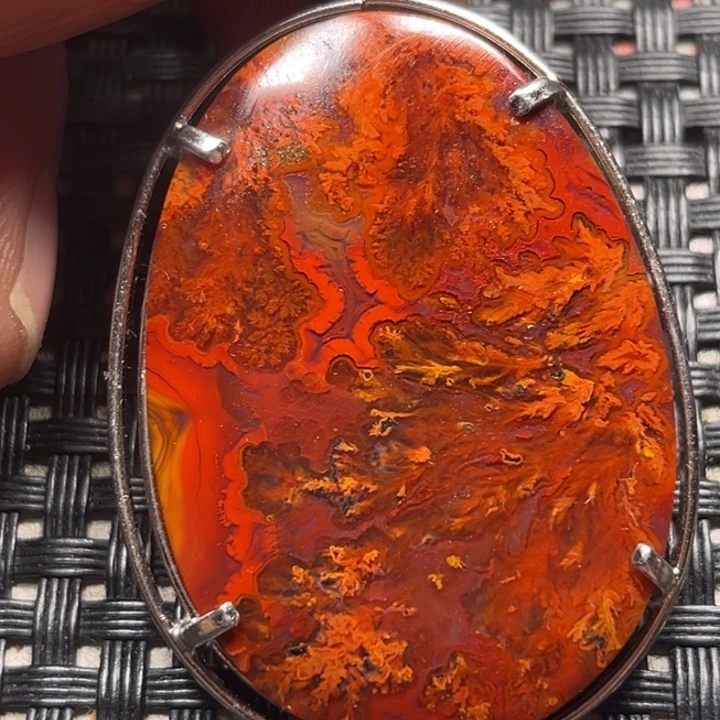 未镶嵌颈饰玛瑙/玉髓z****n