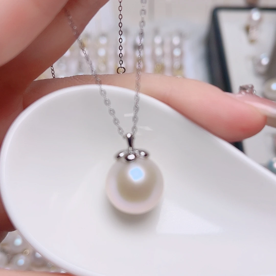 淡水珍珠未镶嵌吊坠(赠链)