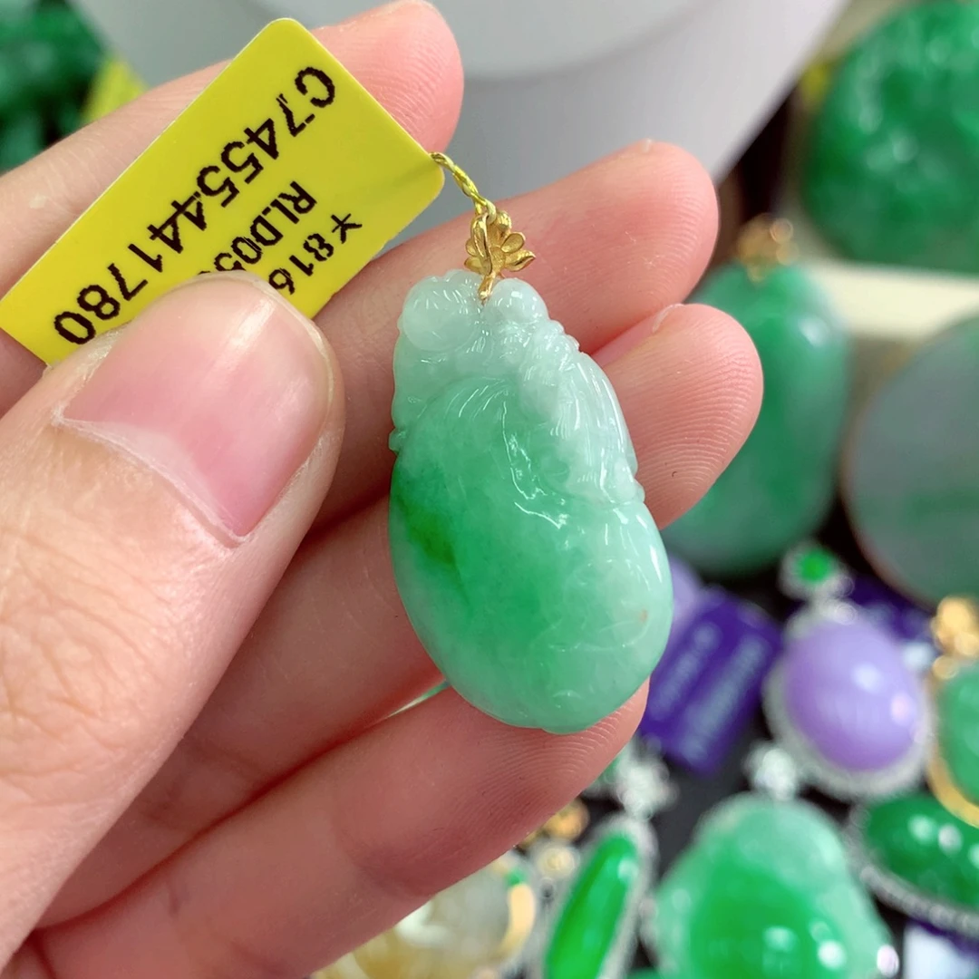 翡翠18K金镶嵌吊坠(不含链)