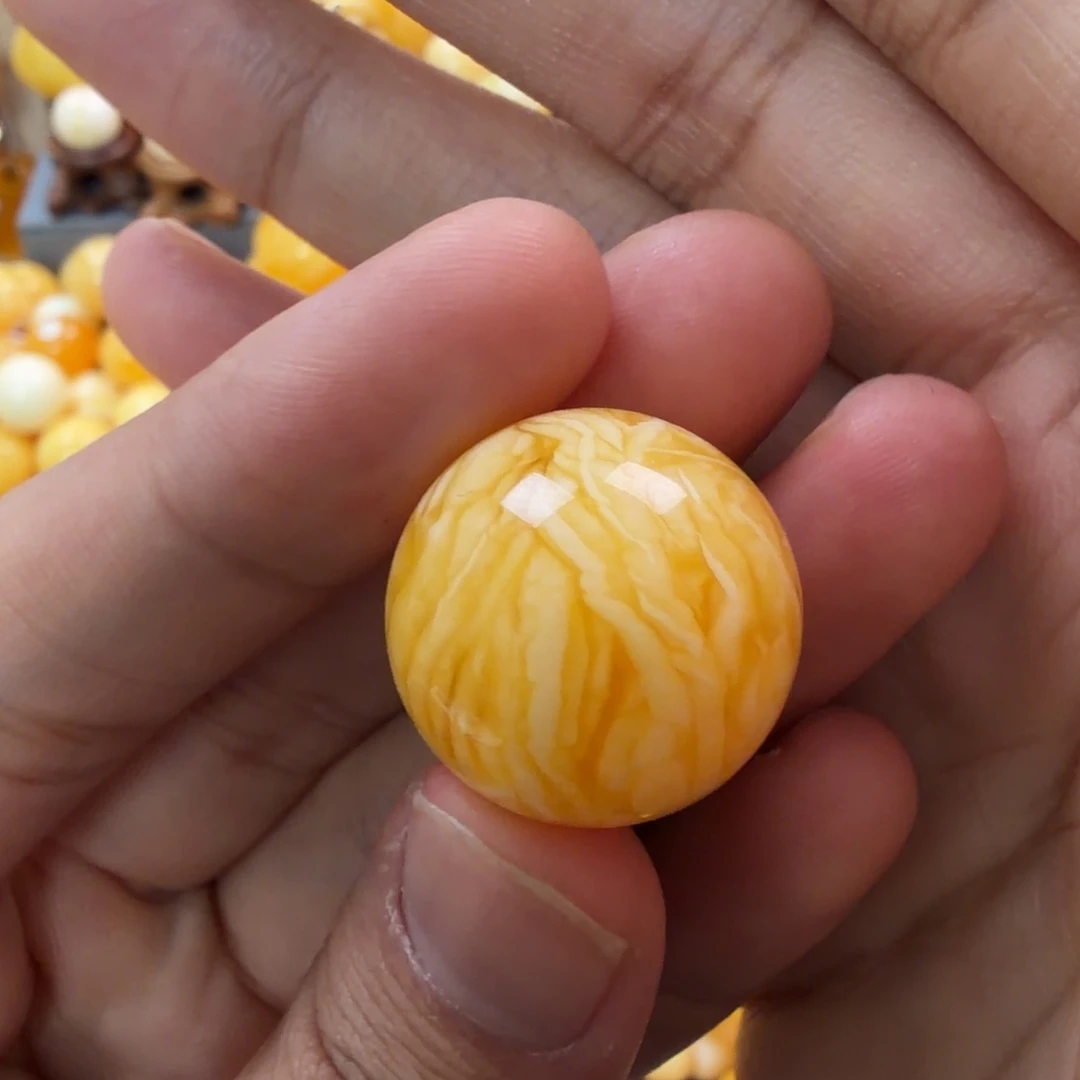 琥珀未镶嵌珠宝奇石22mm