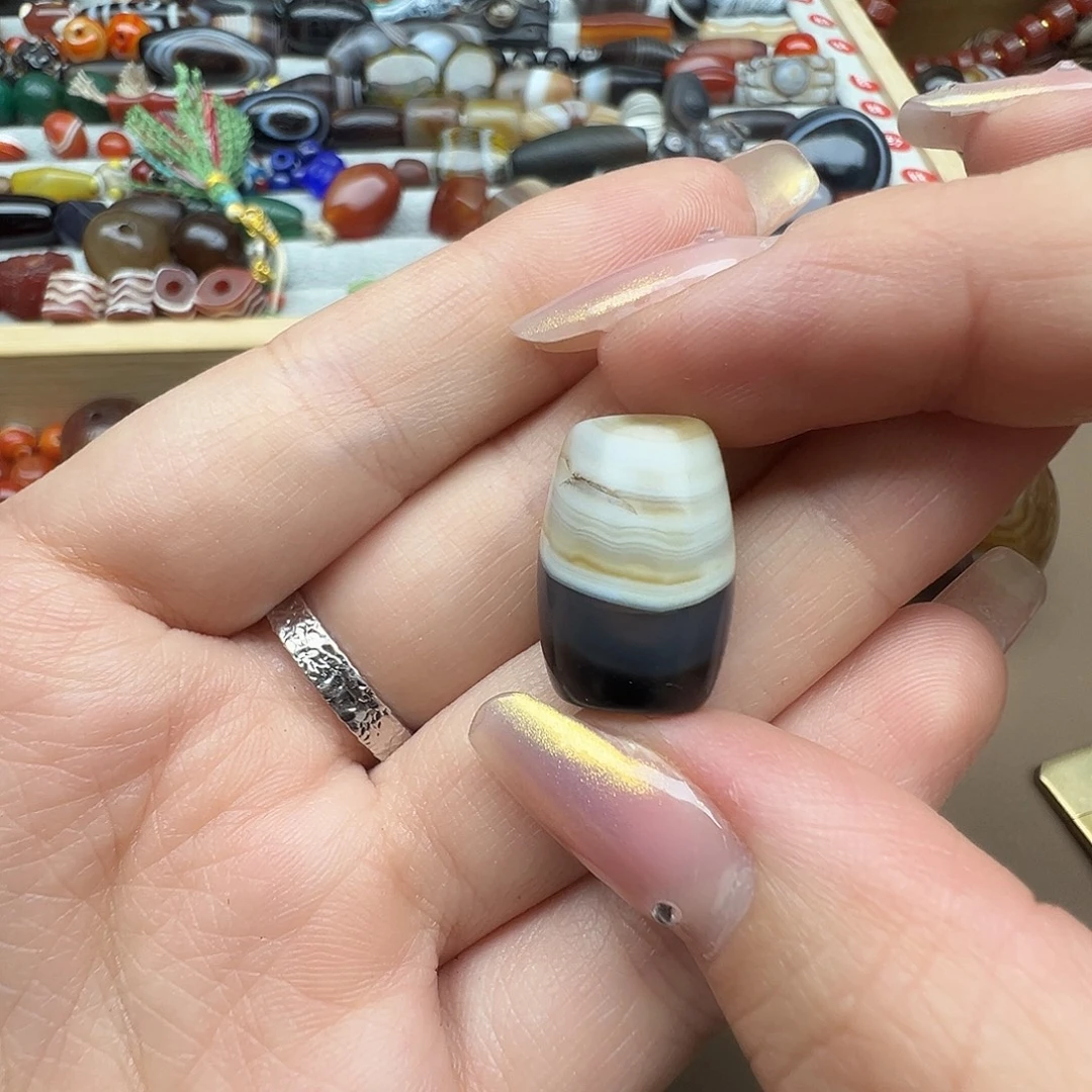 未镶嵌玛瑙/玉髓珠宝半成品