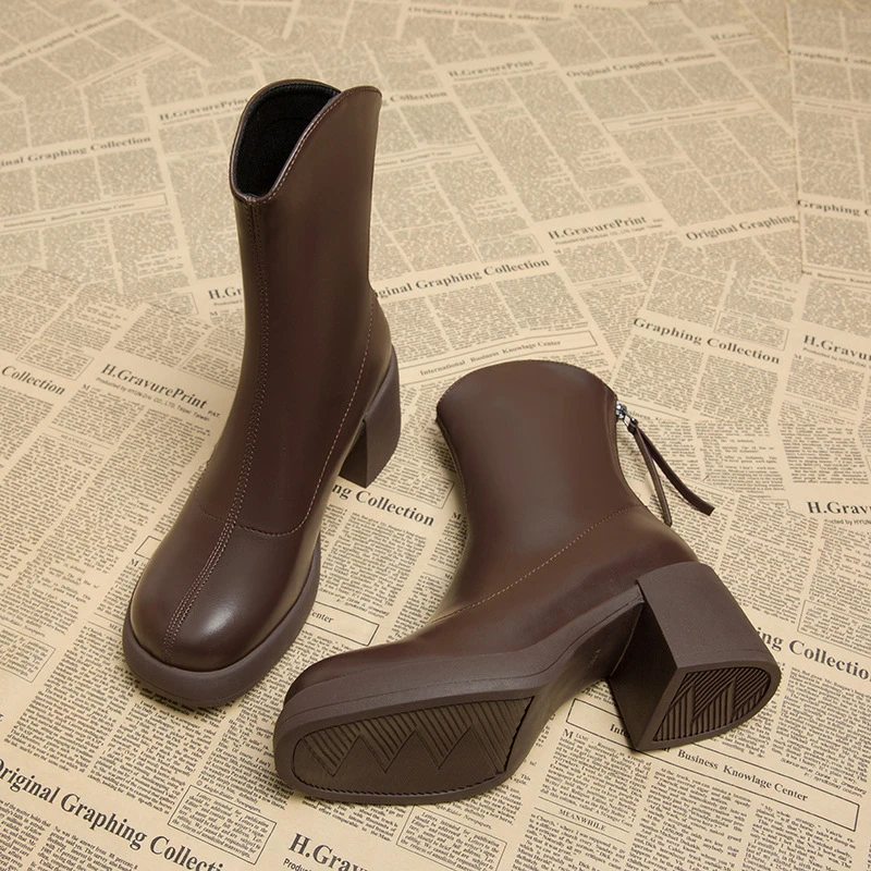 拾姑娘113-2瘦瘦靴女2025春秋季今年流行的新款靴子秋冬女鞋短靴