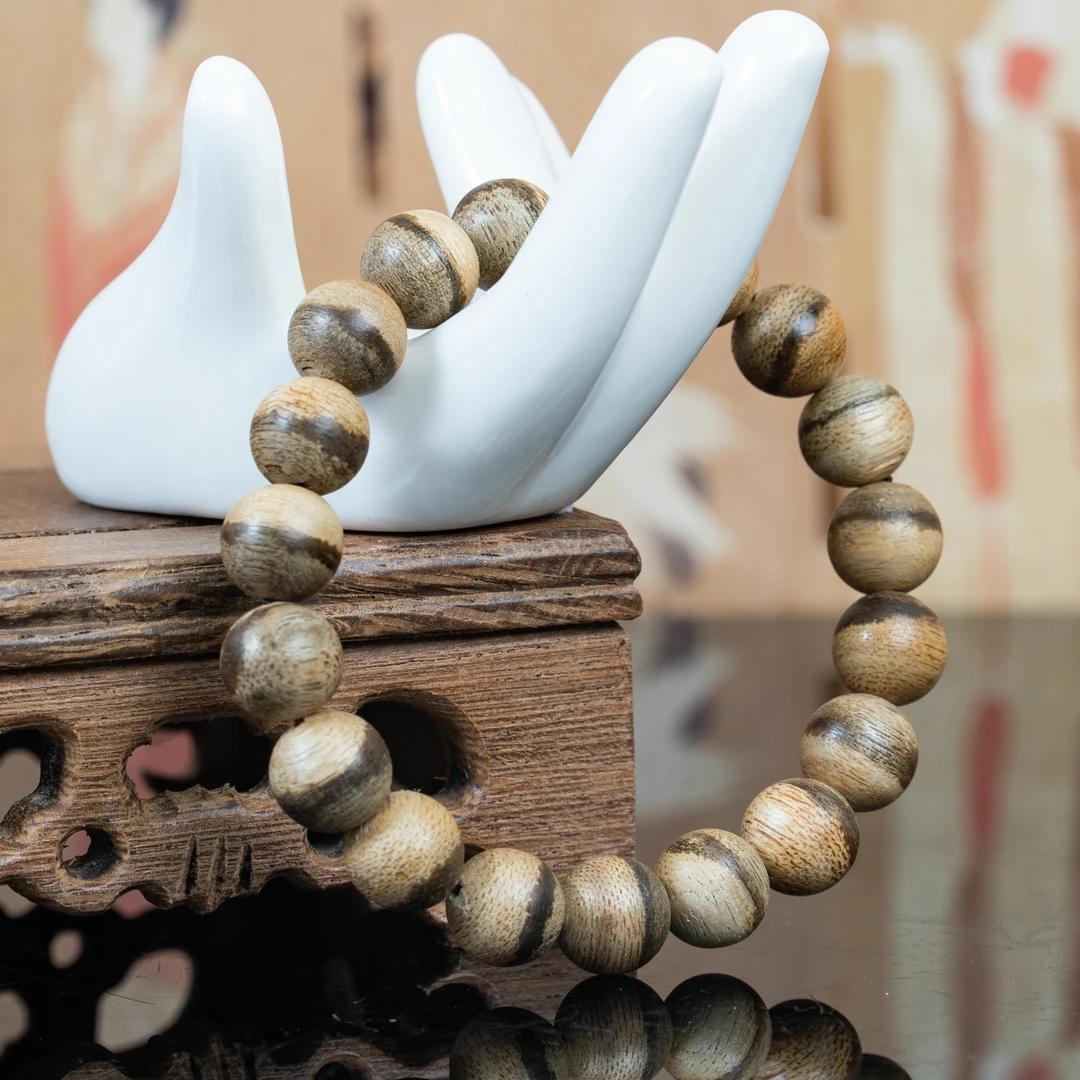 海南虎斑沉香1.0*19颗单圈-01010250-250208