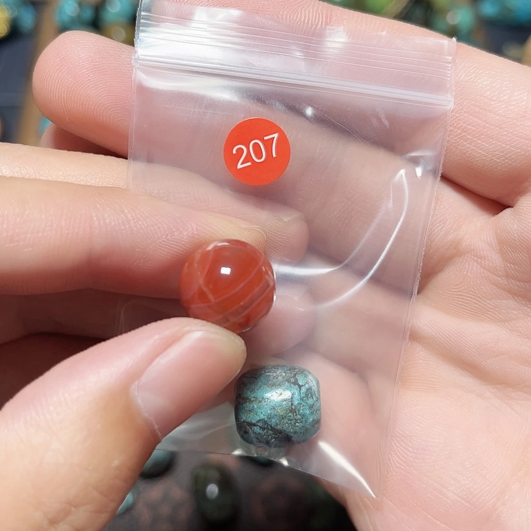 纵***舞玛瑙/玉髓未镶嵌圆珠桶珠老型手串！！