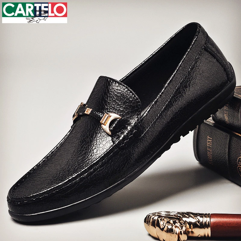卡帝乐鳄鱼休闲皮鞋男士豆豆鞋2025新款夏季款商务正装一脚蹬男鞋