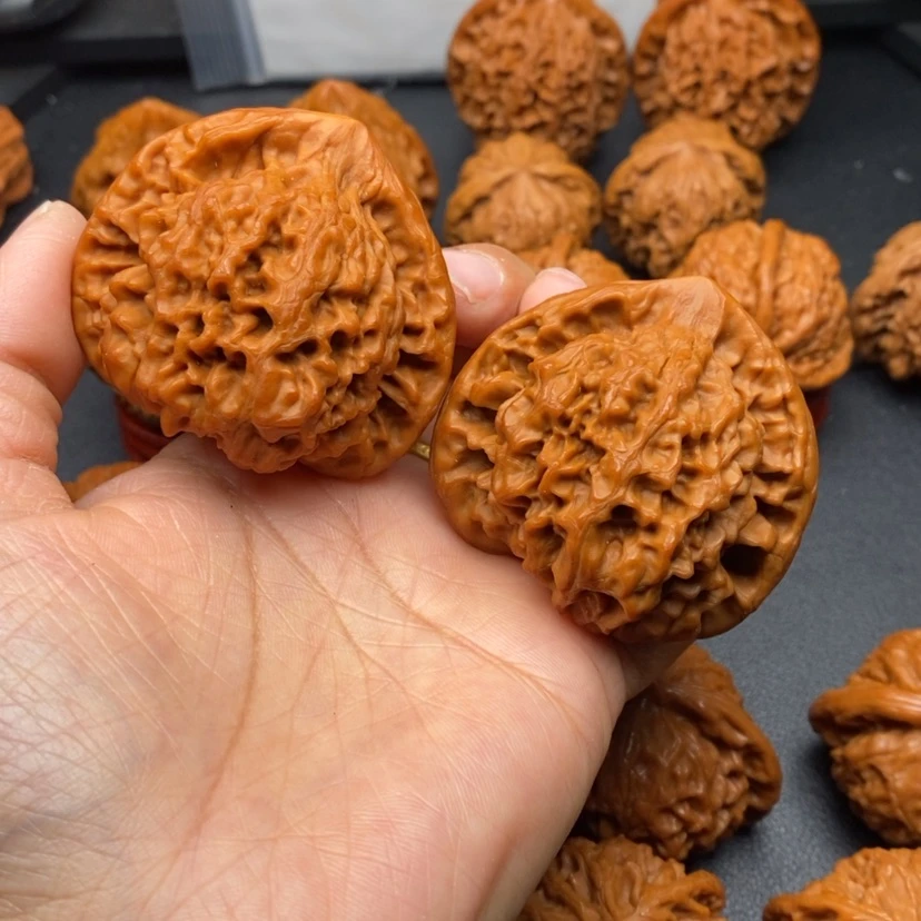 【闪购商品】文玩核桃把件51官帽