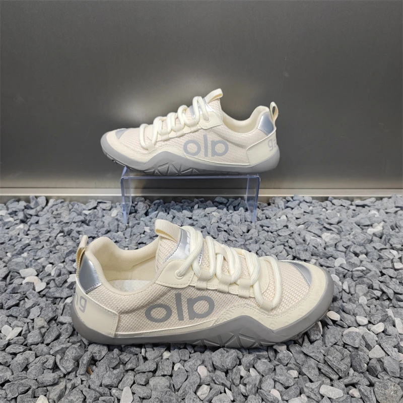 2025秋季新款男款潮鞋休闲时尚百搭舒适个性潮流软底软面轻质透气