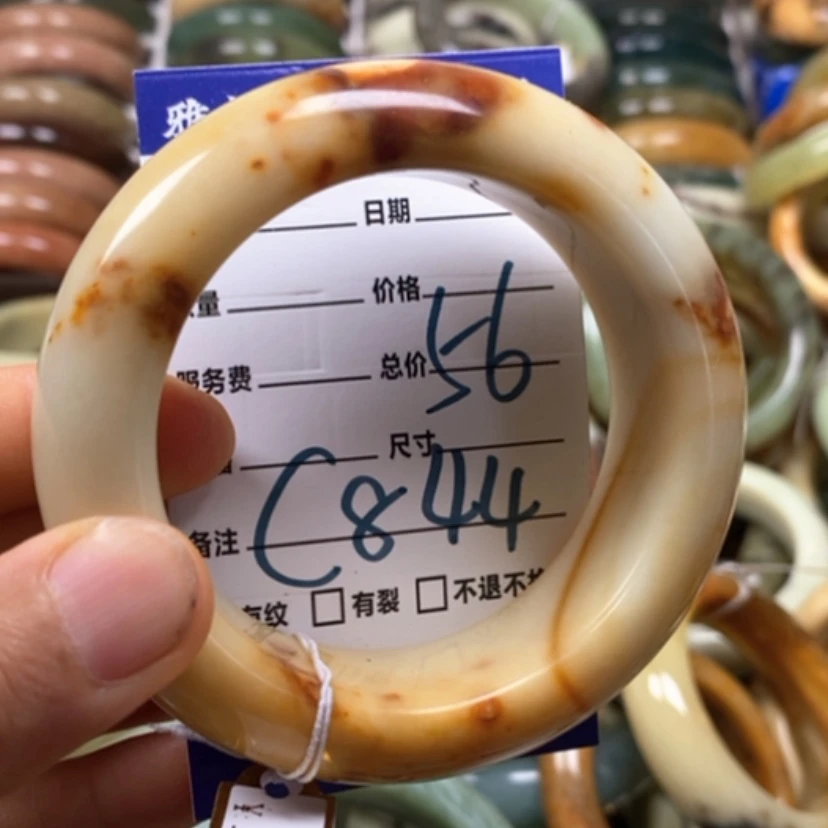 【闪购商品】蛇纹石玉未镶嵌手镯